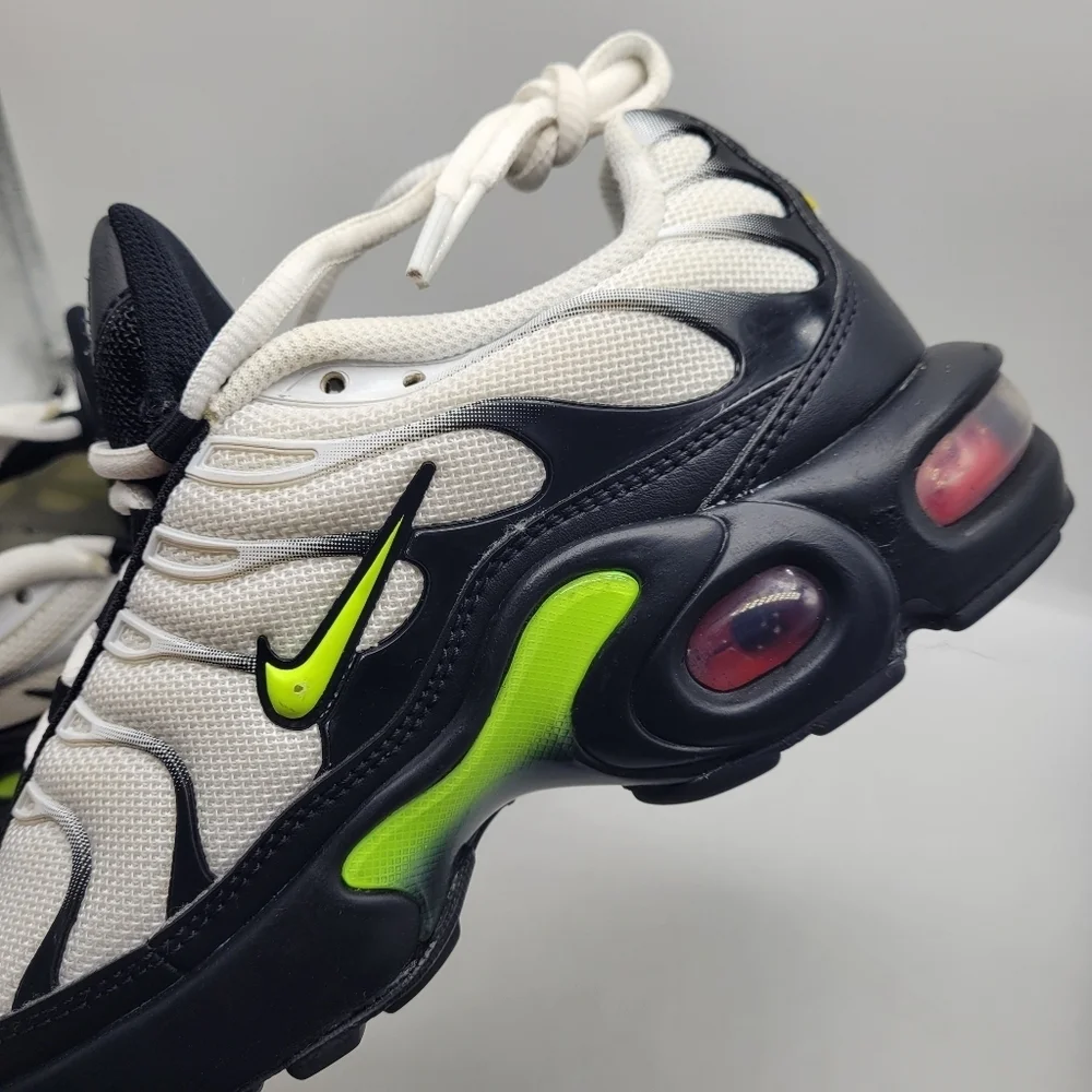 Nike pre loved